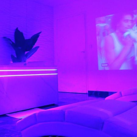 Dima Suite Jacuzzi Privatif 브덴느 외부 사진
