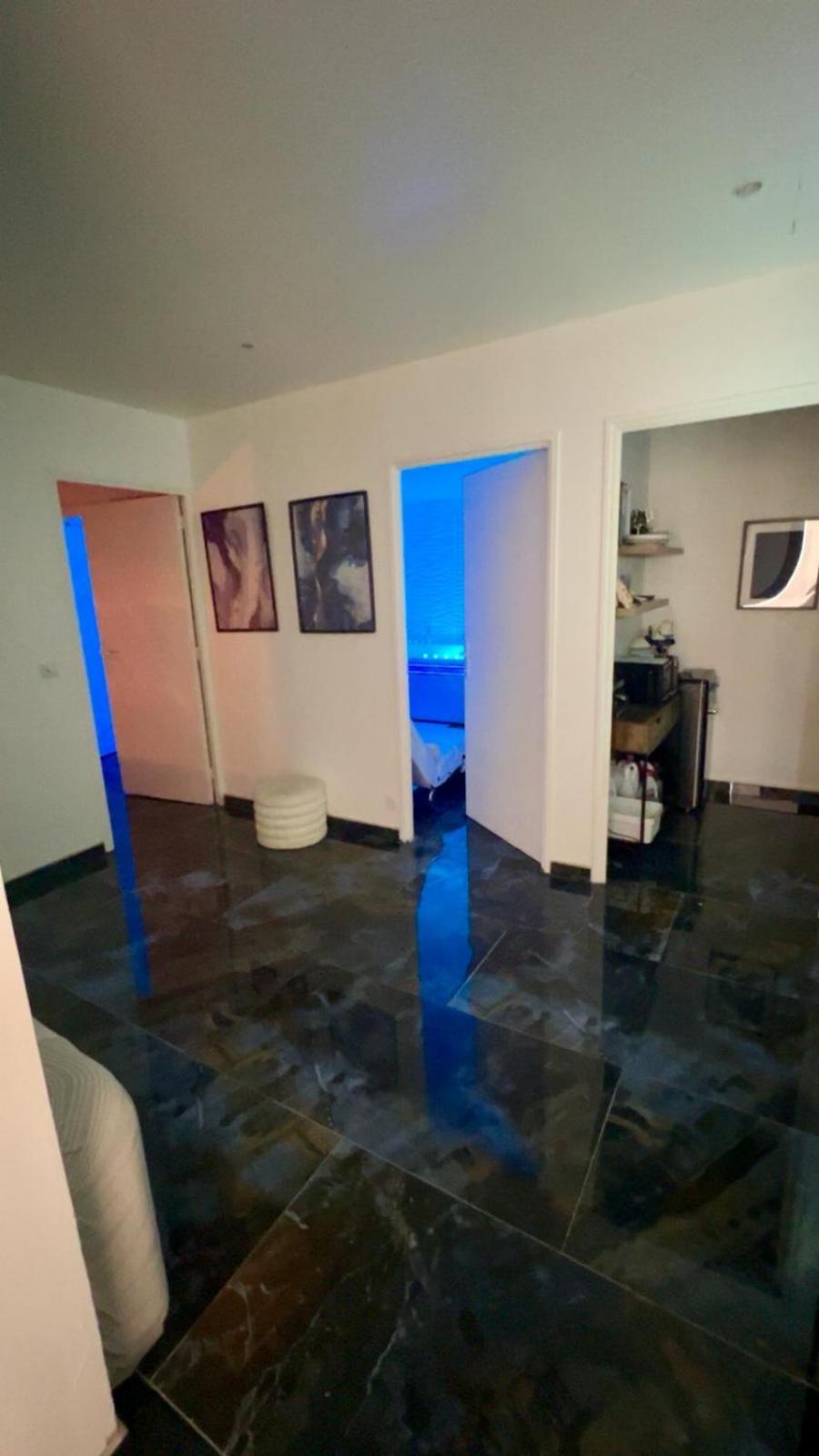 Dima Suite Jacuzzi Privatif 브덴느 외부 사진