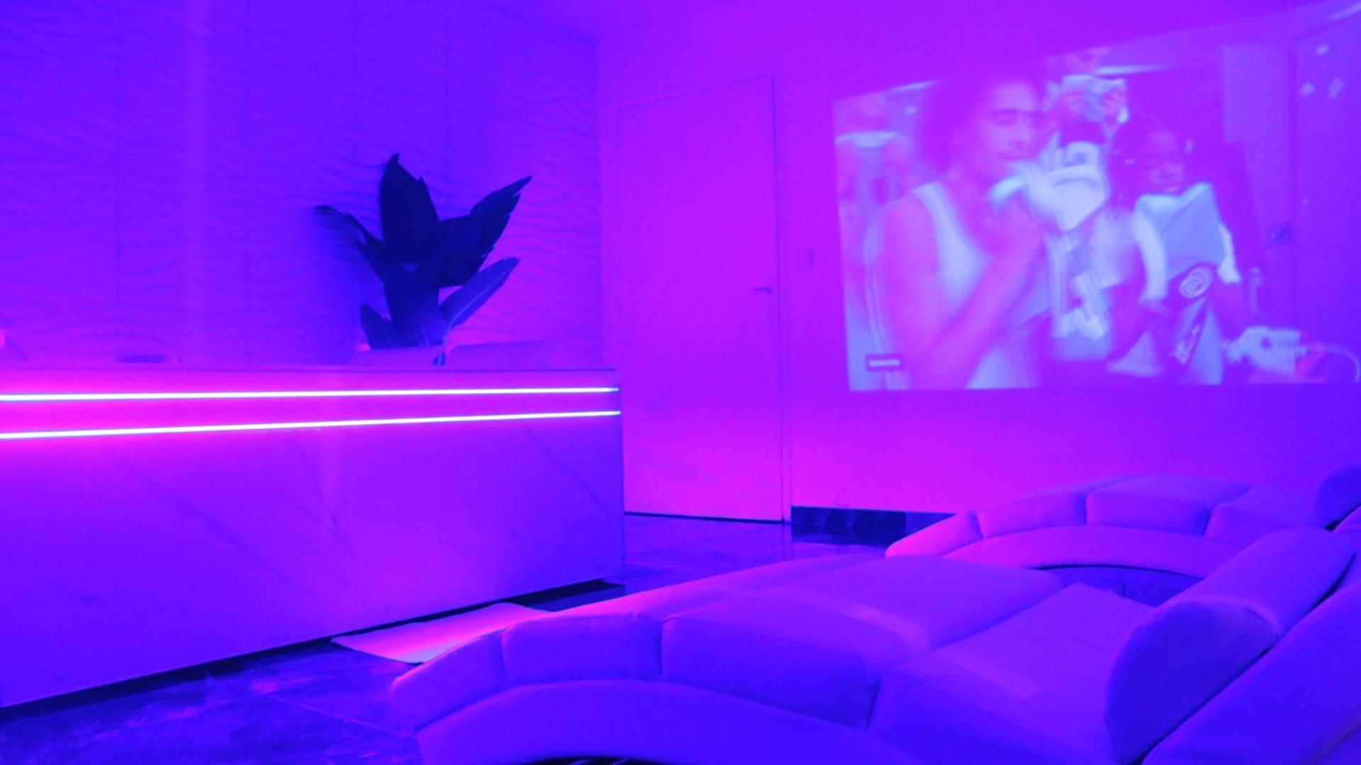 Dima Suite Jacuzzi Privatif 브덴느 외부 사진